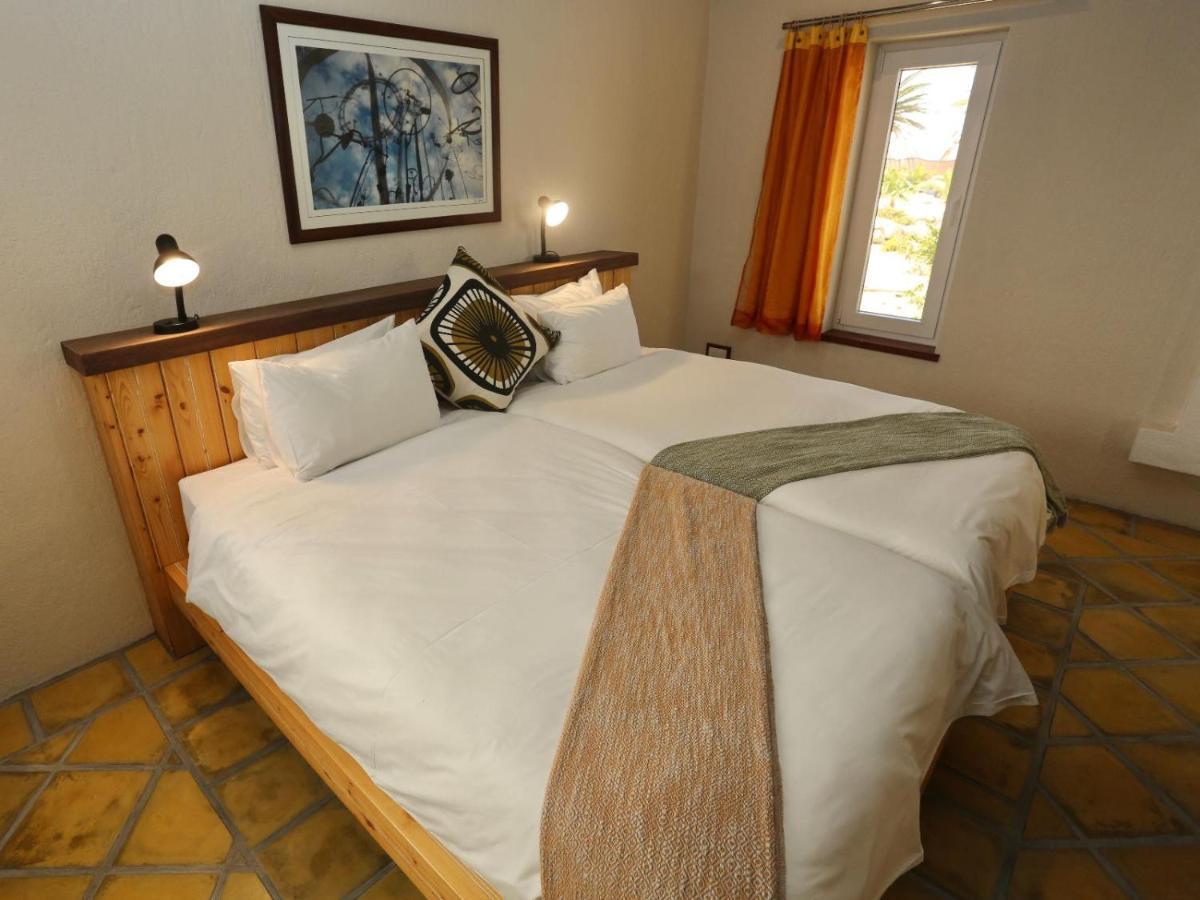 Desert Breeze Lodge Swakopmund Dış mekan fotoğraf